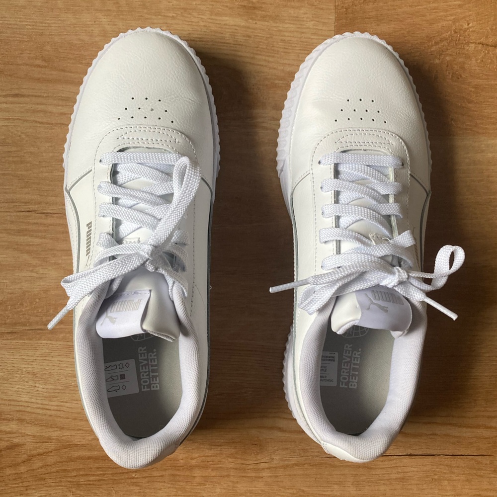 Puma Carina Tennis Shoes - Size 10